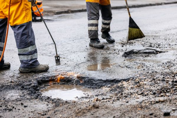 Cost of Gravel Pothole Repair in Saint Peters